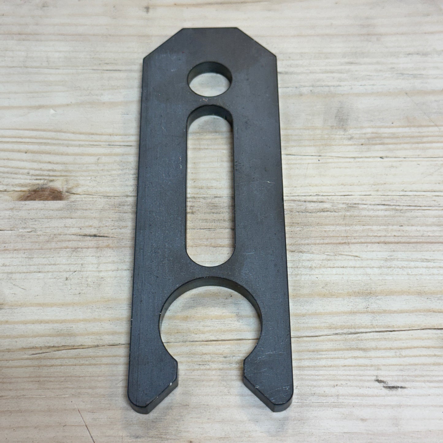 Pysäytin  150x50 6 mm
